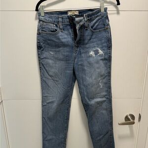 Madewell Women's Light Blue Straight Leg Jeans